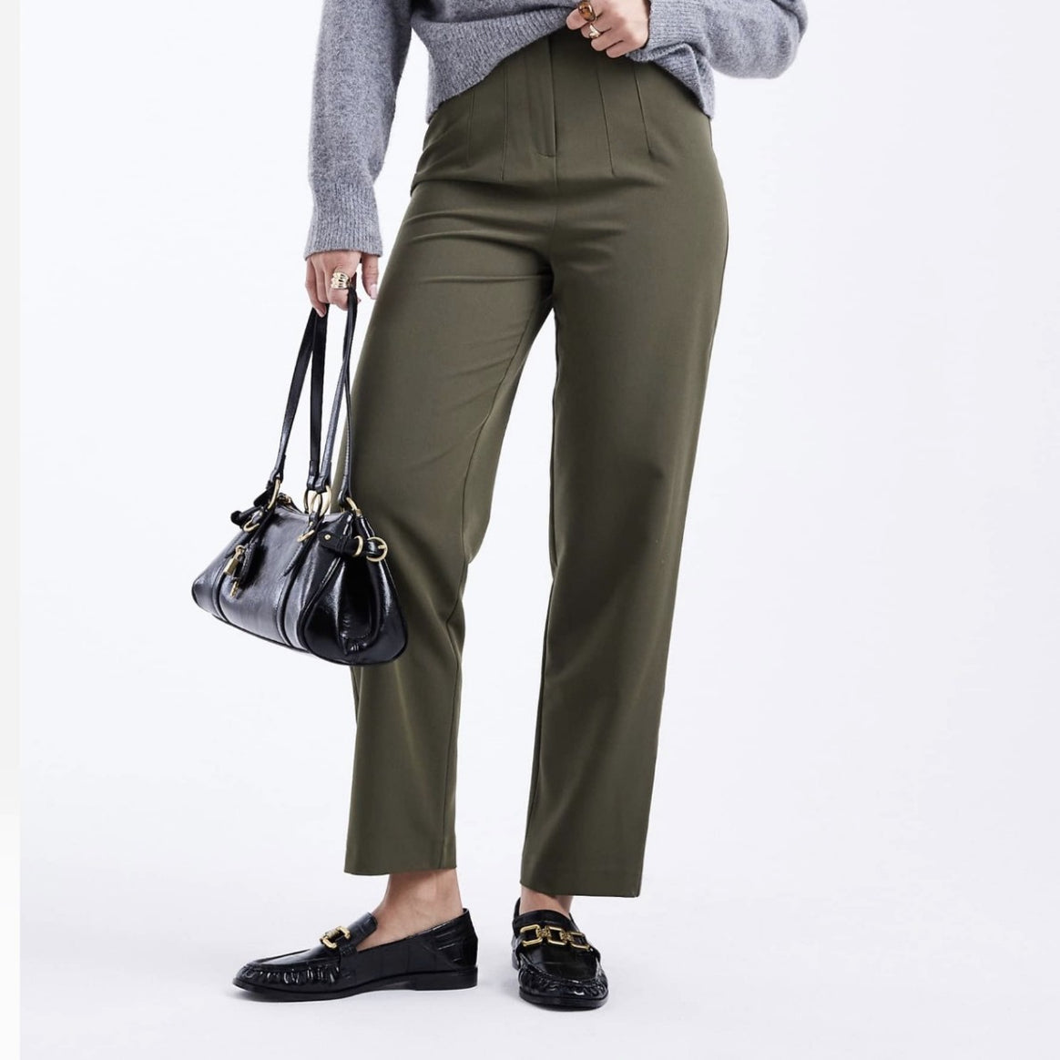 Women's high-waisted straight-cut trousers with crease Mune Fashion