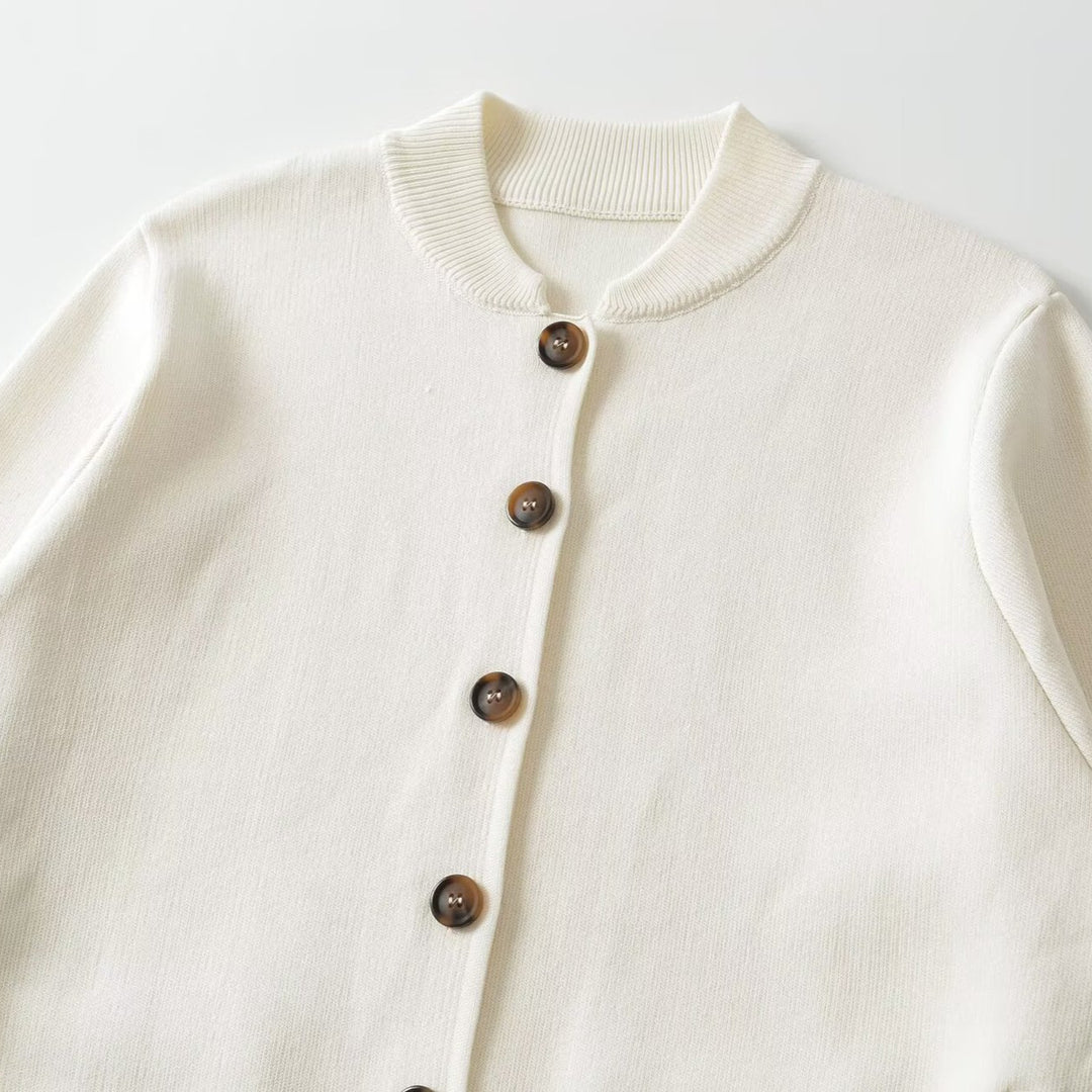 Women's loose-fitting bomber-style cardigan with button placket and ribbed cuffs Mune Fashion