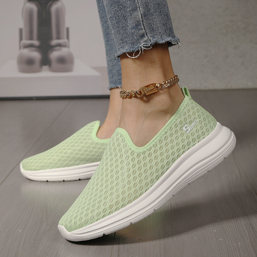 Women's ultra-lightweight knit slip-on shoe with seamless upper material, cushioned comfort sole, and flexible outsole Mune Fashion