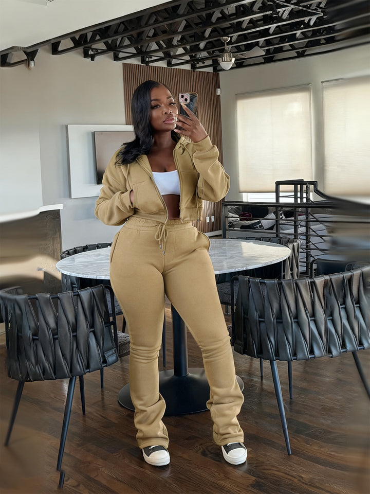 Women's cropped zip hoodie and high-waist jogger set with drawstring and lightly gathered ankle cuffs Mune Fashion
