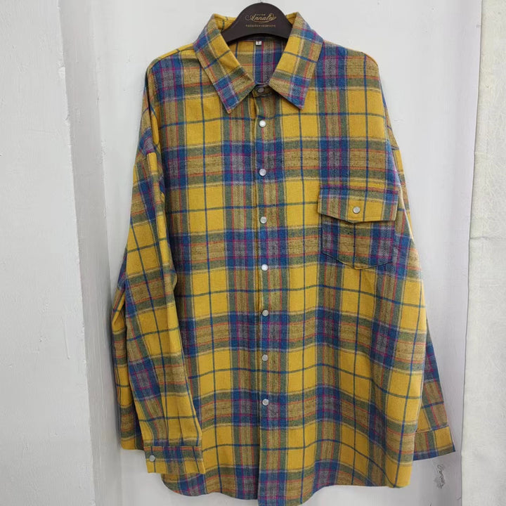 Women's Checkered Oversized Flannel Shirt Blouse with Snap Button Placket and Shirt Collar Mune Fashion