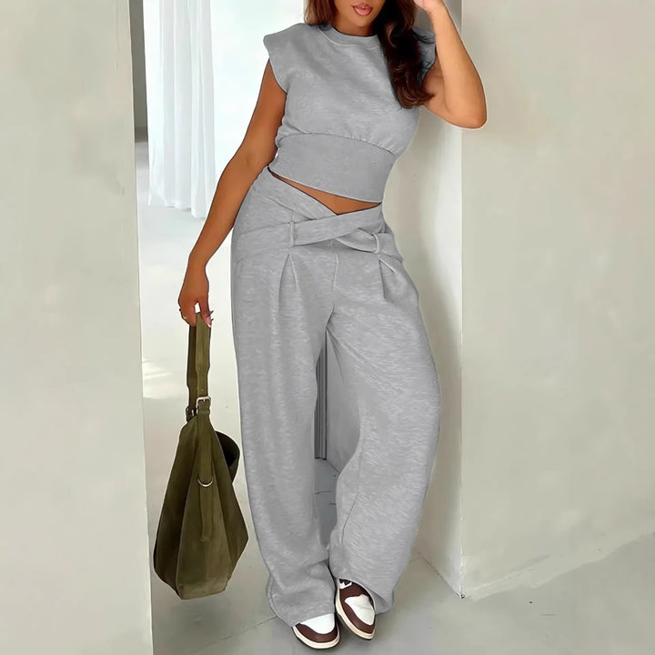 Women's Loose High-Waist Pants with Wrap Waistband, Decorative Belt and Waist Cut Drune