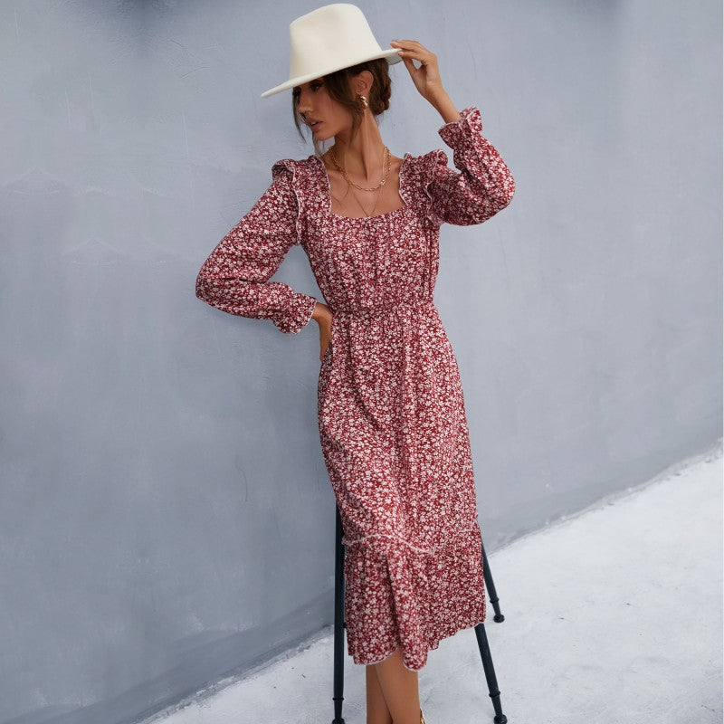 Women's midi dress in vintage style with square neckline, ruffles, and elastic waist Mune Fashion