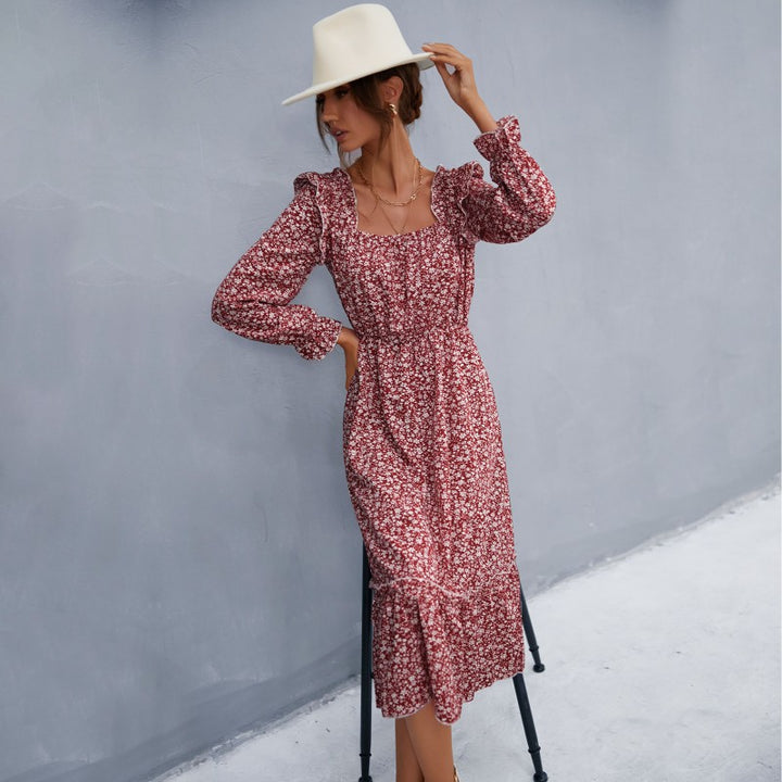 Women's midi dress in vintage style with square neckline, ruffles, and elastic waist Mune Fashion