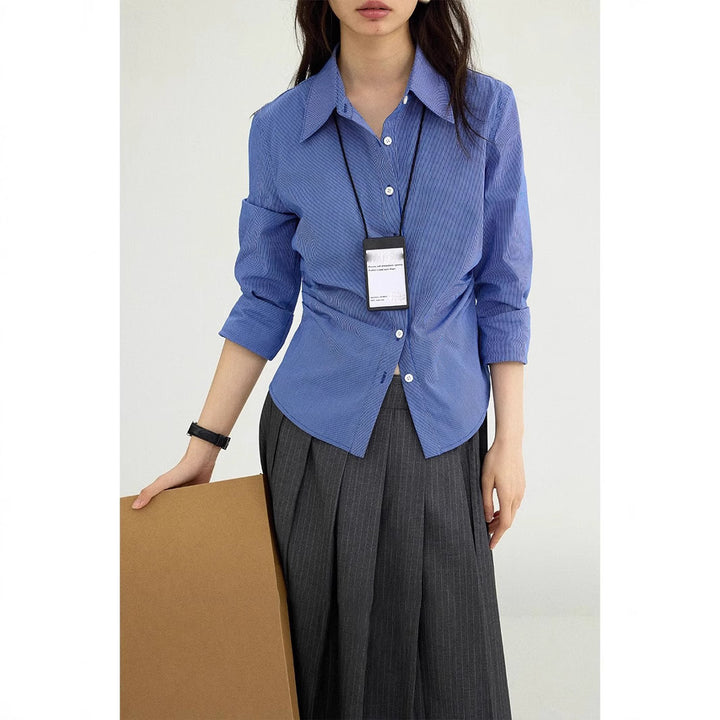 Women's Classic Shirt Blouse with Fine Stripe Pattern Mune Fashion