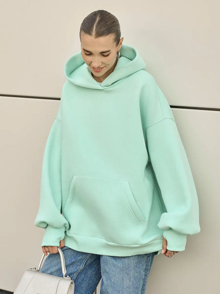Women Oversized Hoodie with Extra Wide Cut and Kangaroo Pocket Mune Fashion