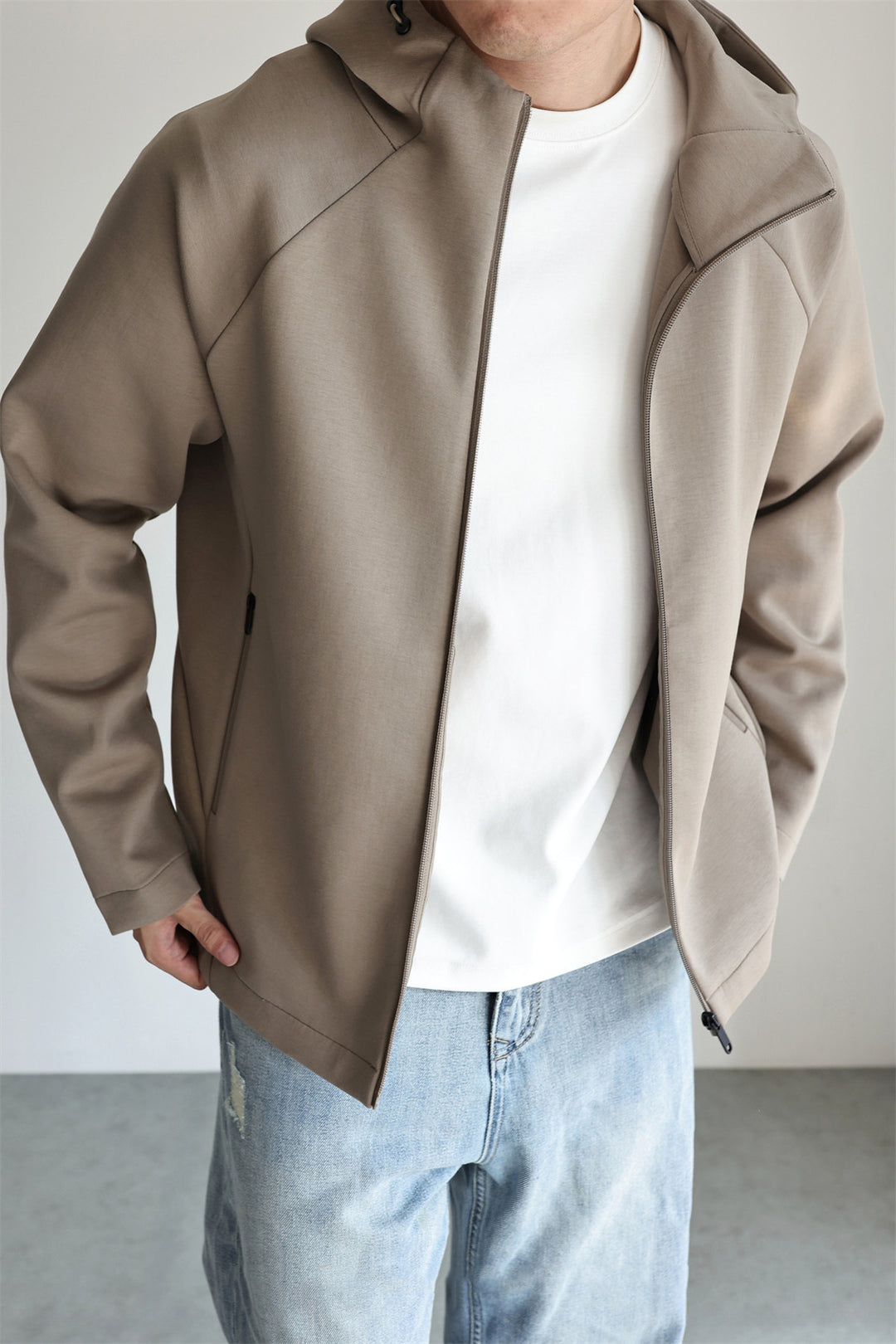 Men's Lightweight Hooded Jacket made of Technical Jersey with Concealed Zipper Mune Fashion