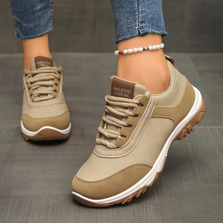 Women's Lightweight Walking Sneakers with Padded Comfort Insole and Profiled Rubber Sole Mune Fashion