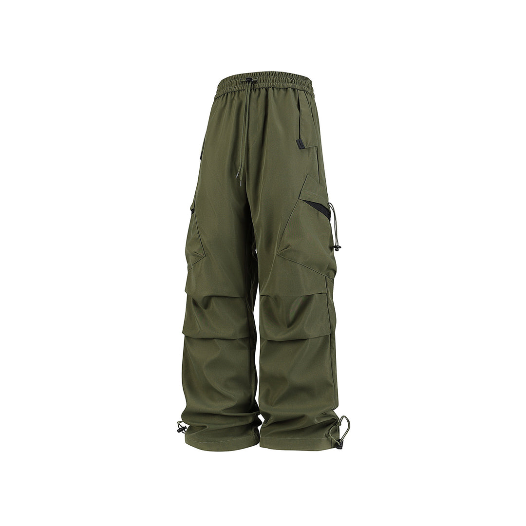 Men's Oversized Cargo Pants with Drawstring Waist, Multifunctional Flap and Leg Pockets, and Adjustable Cord Endings Mune Fashion