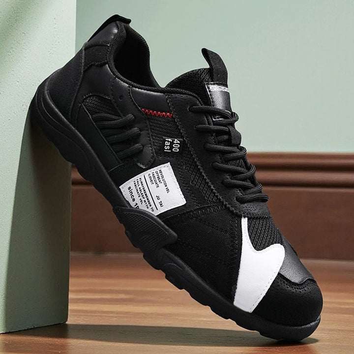 Men's sporty retro mesh leather mix sneakers with reinforced toe cap and grippy trail sole Mune Fashion