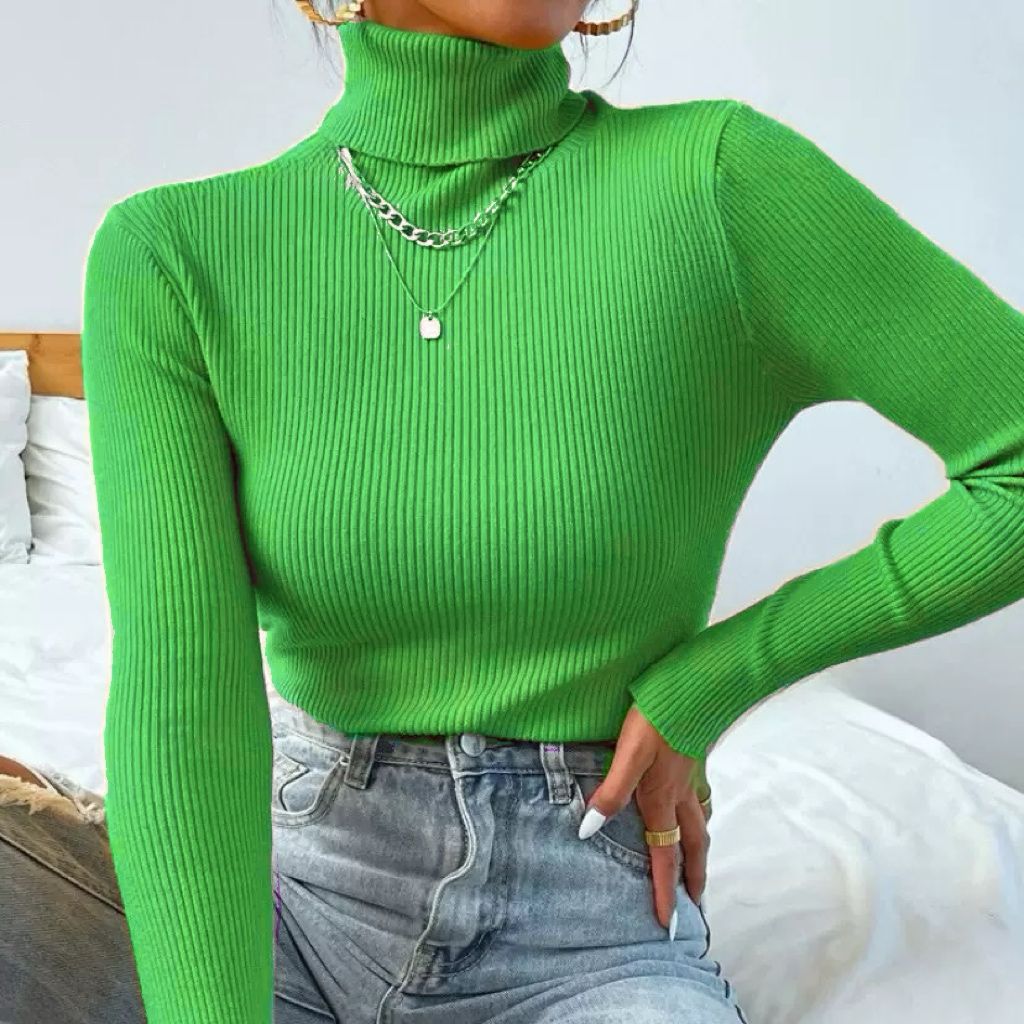 Women's Elegant Turtleneck Sweater with Fine Ribbed Texture Mune