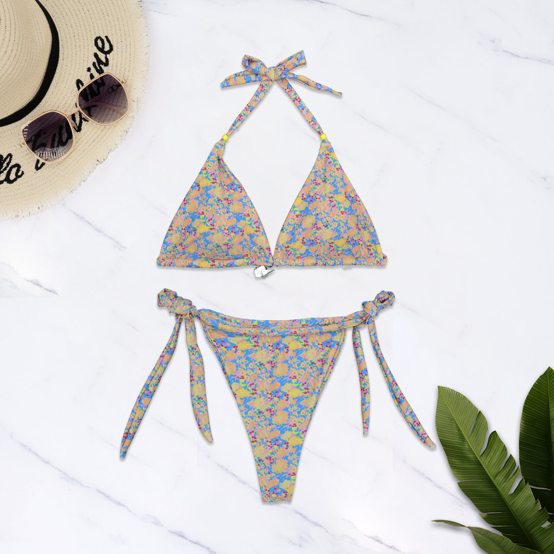 Women's Triangle Bikini with Colorful Floral Pattern and Adjustable Straps Mune Fashion