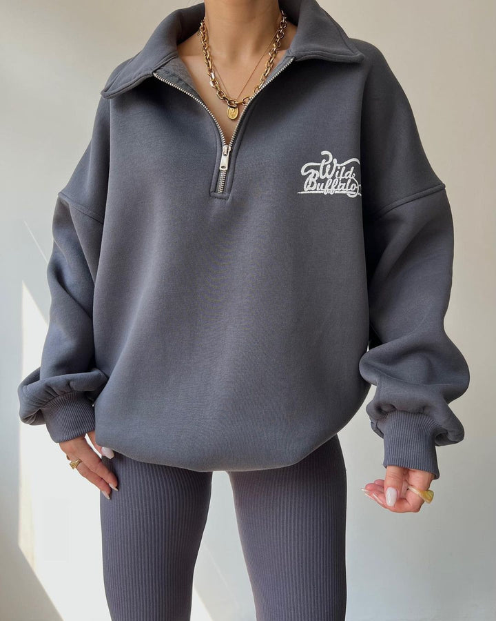 Women's Oversized Halfzip Sweatshirt with Stand Collar and Embroidered Logo Mune Fashion
