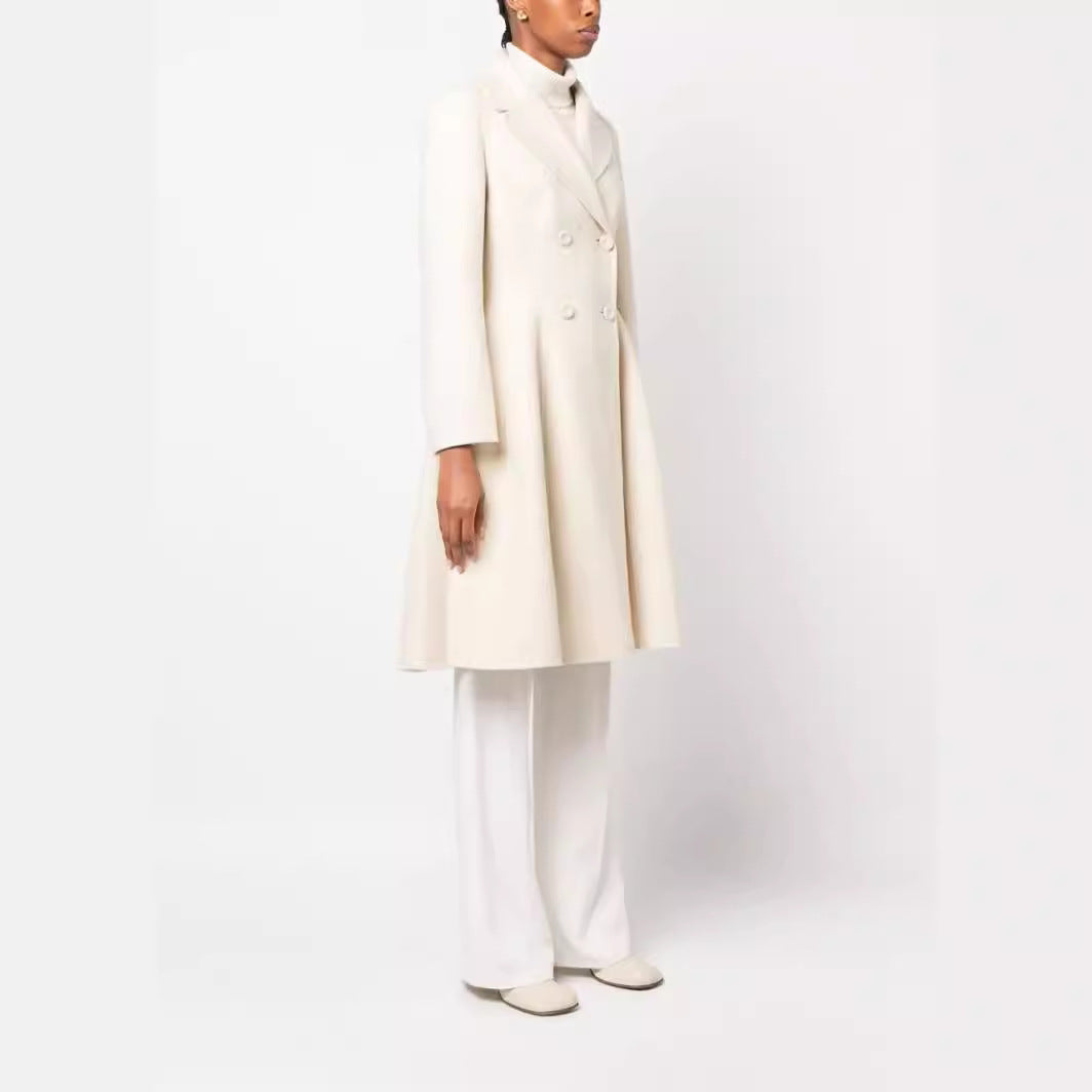 Ladies midi-length coat with tailored seam guidance, A-line and concealed double-button placket Mune Fashion