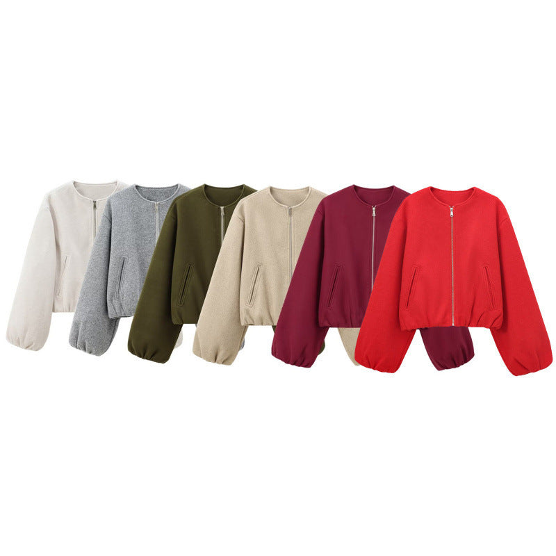Women short cut blouson jacket with round neck, zipper and balloon sleeves Mune Fashion