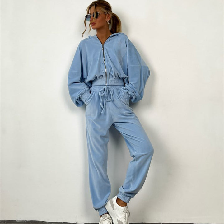 Women's luxurious velvet jogging suit set with hood, zipper and fitted drawstring Mune Fashion