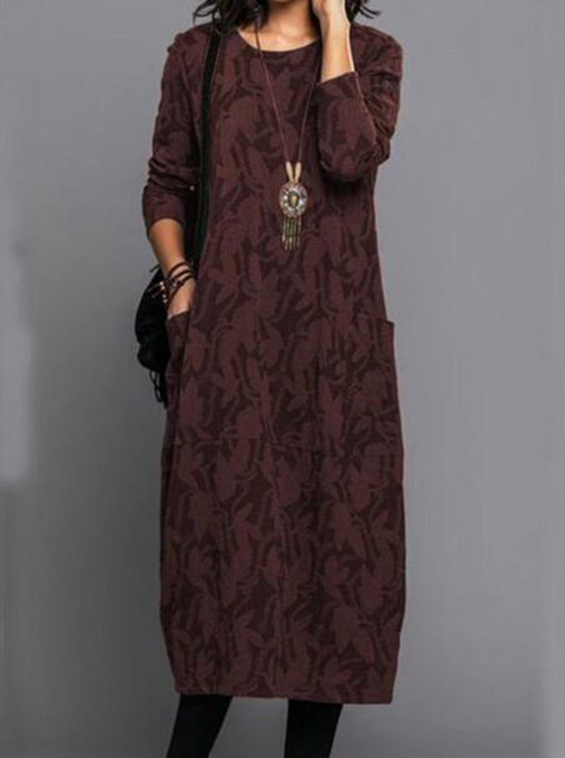 Women's casually cut midi dress made of fine knit with tone-on-tone jacquard, round neckline, and side pockets Mune Fashion