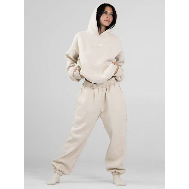 Women's extra soft oversized hoodie with structured kangaroo pocket, dropped shoulder, and brushed interior Mune Fashion
