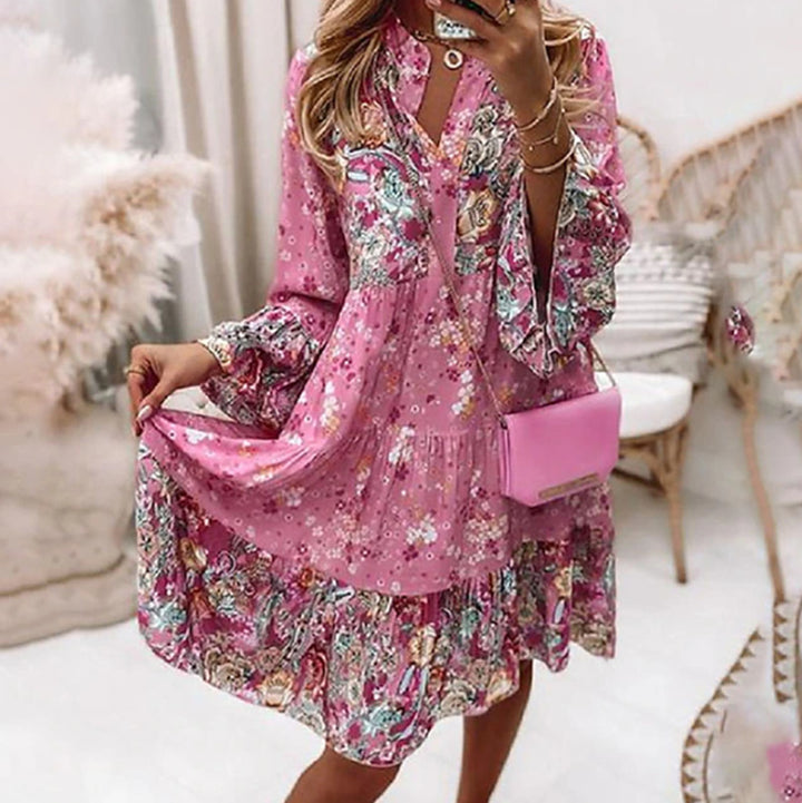 Women nan short tiered dress in Boho print with V-neck, gathered bust panel and balloon sleeves Mune Fashion