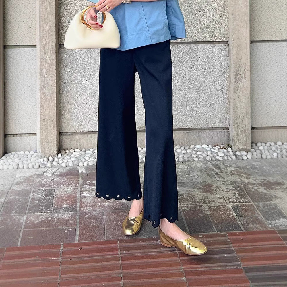 Women's elegant and airy blouse with rich detail Drune