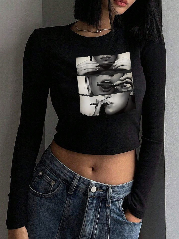 Women's figure-hugging long-sleeved cropped shirt with photorealistic lip collage and slim fit Mune Fashion