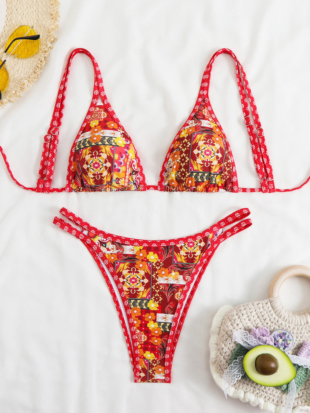 Women's Triangle Bikini Set with Adjustable Straps and Floral Pattern Mune Fashion