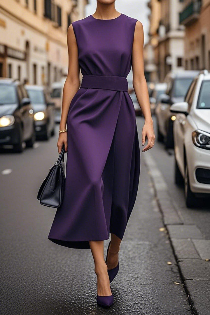 Elegant women's maxi dress with flowing cut & waist belt | Mune Fashion
