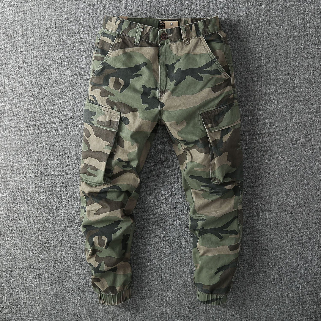 Men's cargo pants in camouflage pattern with elastic cuffs and multifunction pockets Mune Fashion