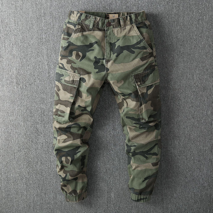 Men's cargo pants in camouflage pattern with elastic cuffs and multifunction pockets Mune Fashion