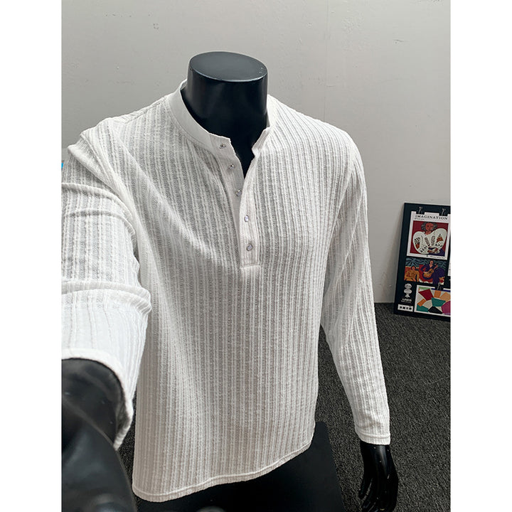 Men's fine knit henley with stand-up collar, ribbed texture and button placket Mune Fashion