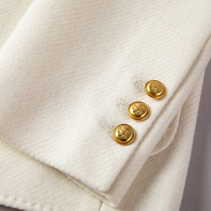 Ladies Elegant Wool Blazer with Patch Pockets Mune Fashion