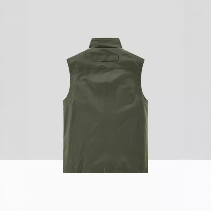 Men's Lightweight Multifunctional Outdoor Utility Vest with Mesh Lining and Multiple Zipper Pockets Mune Fashion