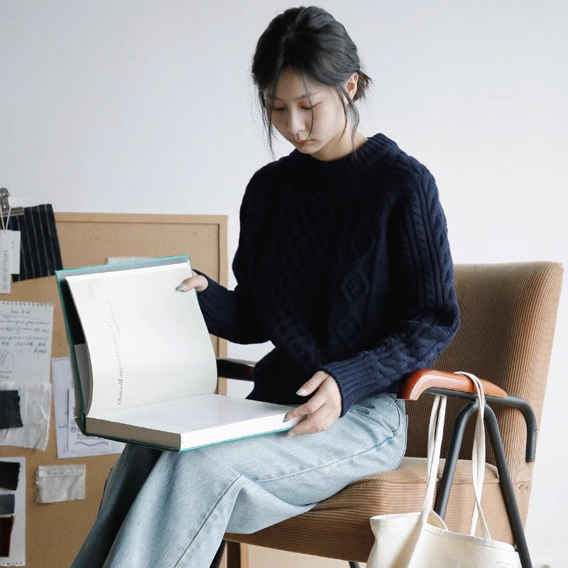 Women's Structured Cable Knit Sweater Made of Merino Blend with Ribbed Finishes and Boxy Fit Mune Fashion