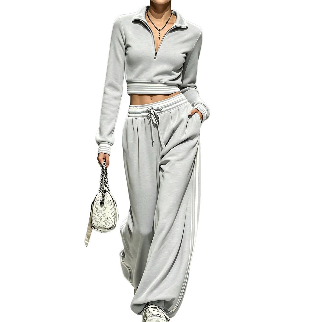 Women Cropped Training Set with Half Zipper Collar and Wide Pleated Jogger Mune Fashion