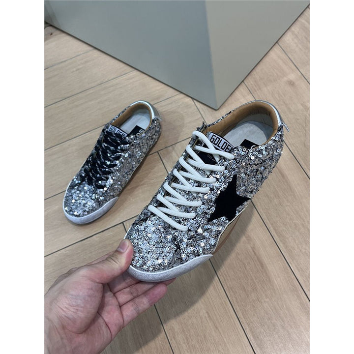 Women's glitter sneakers with sequin trim, star appliqué and contrasting laces Mune Fashion