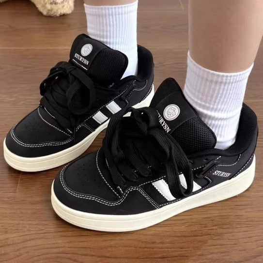 Women's Sports Sneakers with Breathable Mesh Surface and Comfortable Cushioning Mune Fashion