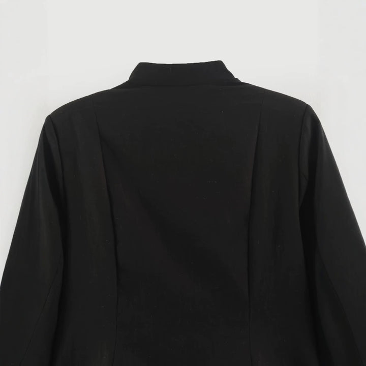 Women's short jacket in chinoiserie style with stand-up collar and knot button closure Mune Fashion