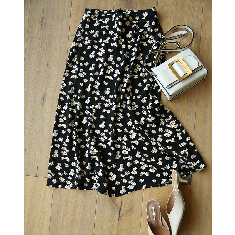 Women Flowing Midi Skirt with Floral Patterns Mune Fashion