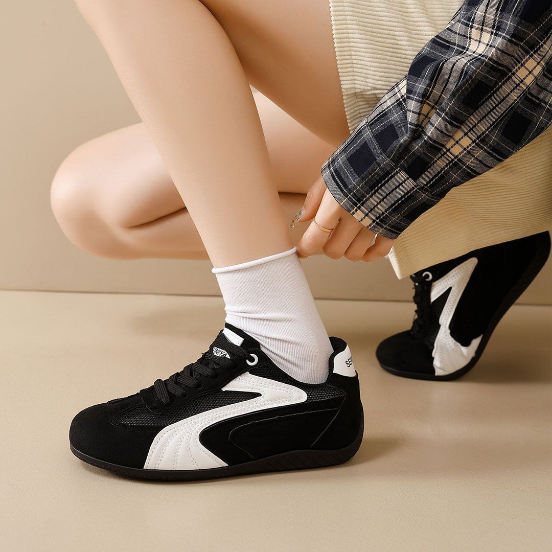Women's Running Sneakers with Breathable Mesh Upper and Grip Rubber Sole Mune Fashion
