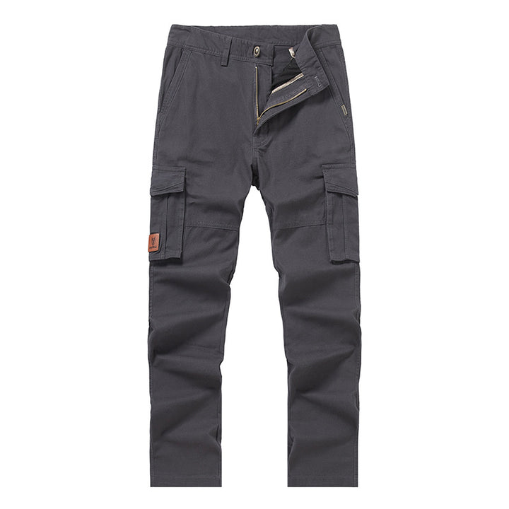 Men's cargo pants in slim-straight cut with multiple pockets and reinforced knees Mune Fashion