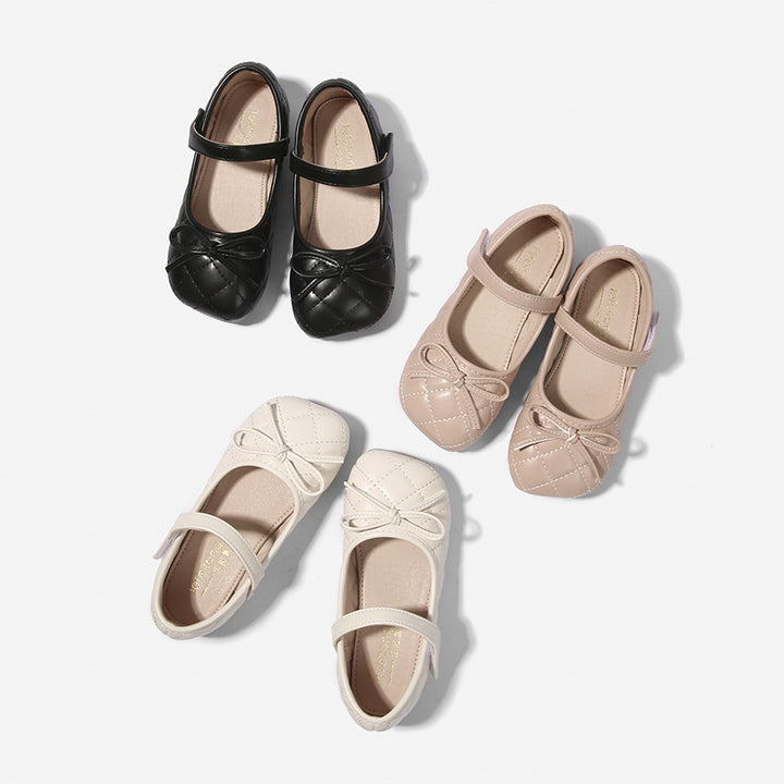 Women Ballerina Shoes with decorative bow application Mune Fashion