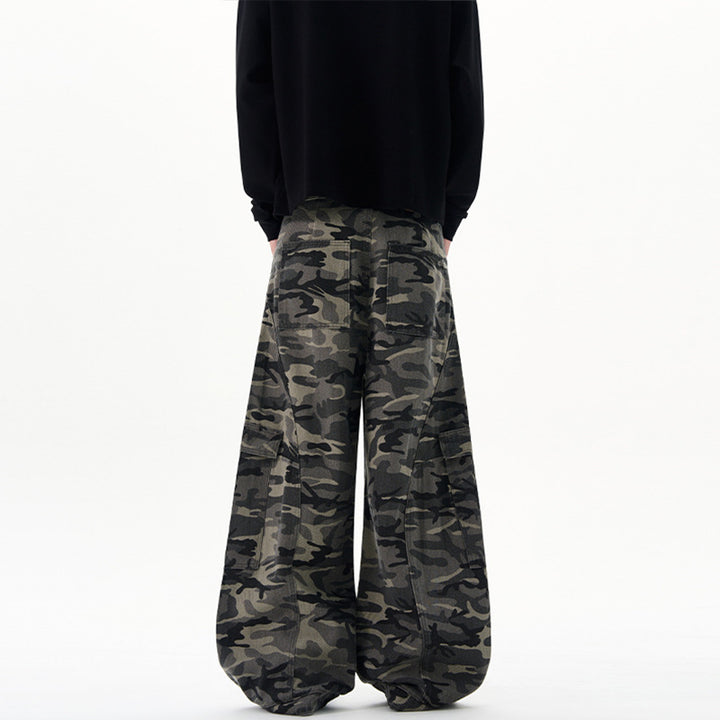 Men's Ultra Wide Cargo Pants in Baggy Cut with Low Crotch Mune Fashion
