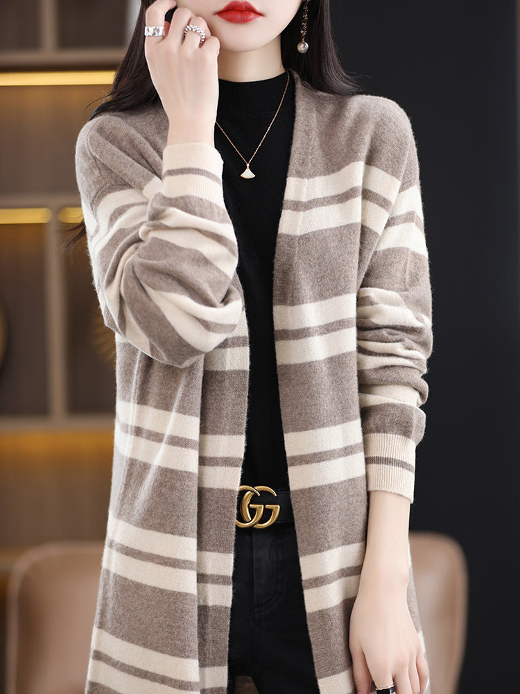 Women Oversize Long Cardigan made of soft wool blend with contrasting block stripes Mune Fashion