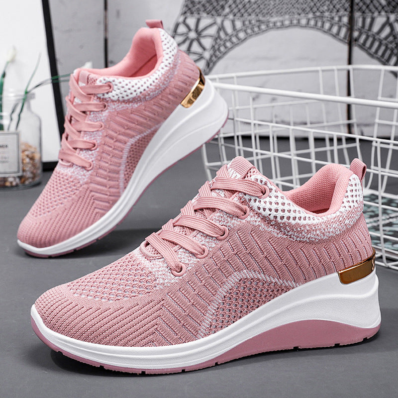 Women's knitted wedge sneaker with breathable knitted upper material, padded comfort insole and non-slip profile sole Mune Fashion