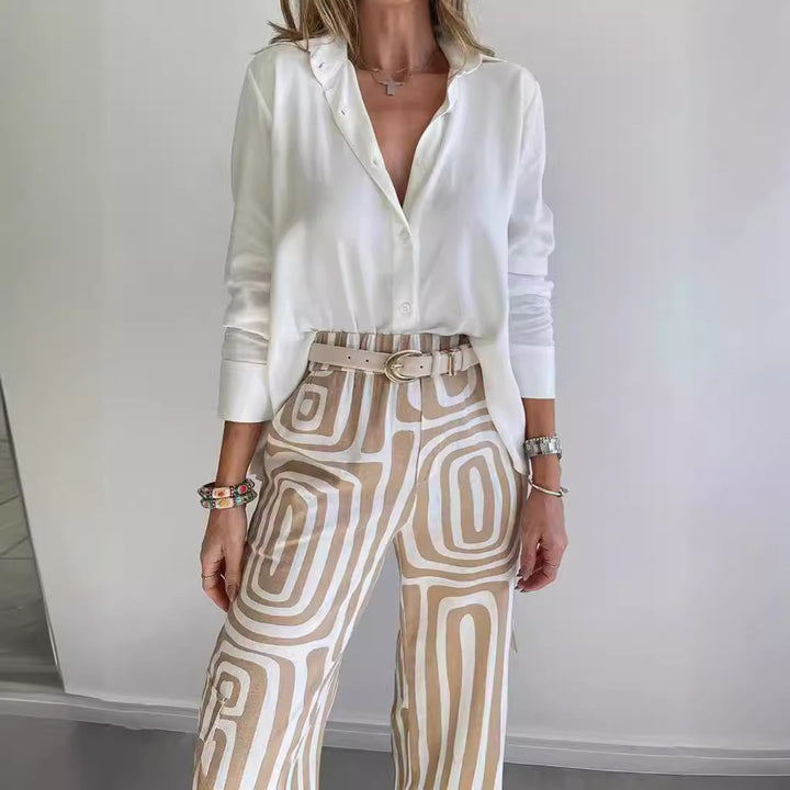 Women wide Palazzo trousers with graphic retro print Mune Fashion