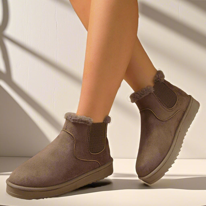 Women's Insulated Chelsea Winter Booties with Elastic Insert and Teddy Fur Lining Mune Fashion