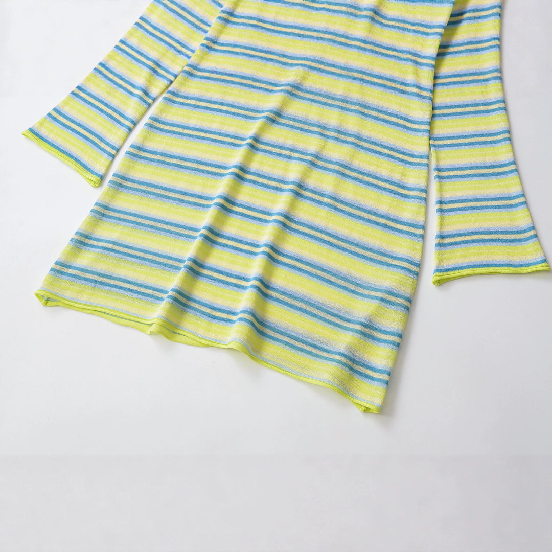 Women’s fine knit long sleeve with horizontal stripe pattern and wide sleeve opening Mune Fashion