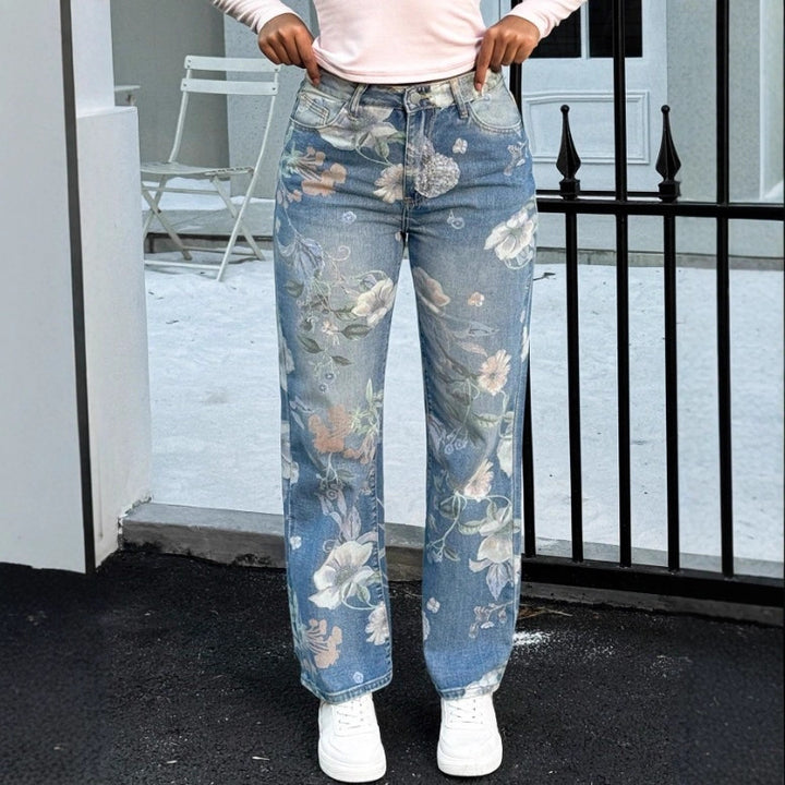 Women High-Waist Straight Jeans with floral print and relaxed fit Mune Fashion