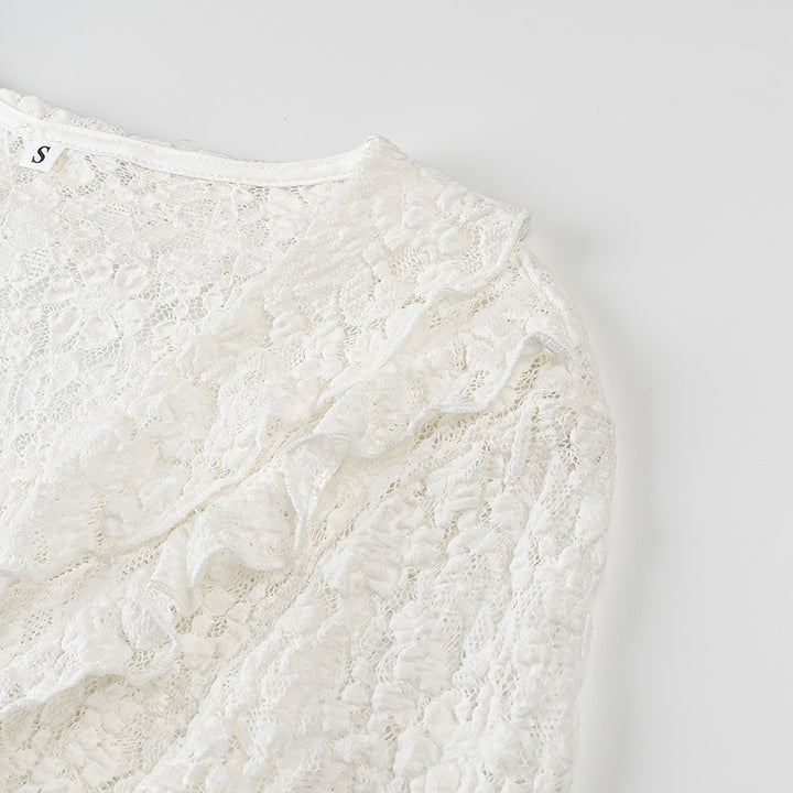 Ladies figure-hugging lace blouse with ruffle V-neck and tie detail Mune Fashion