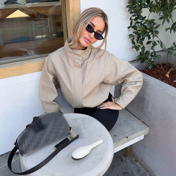 Women's Lightweight Cropped Utility Jacket with Stand-Up Collar, Concealed Button Placket and Elastic Hem Mune Fashion